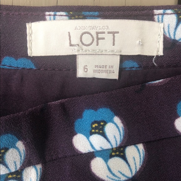 LOFT Plum Floral Skirt - Picture 3 of 3